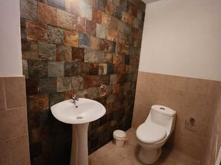 Alquilo Apartamento en zona 16,  la Montaña - Image 14