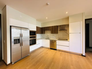 VENTA DE HERMOSO APARTAMENTO - SANTA SOFIA 7MA, ZONA 10 - 2