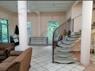 Chalet con amplio terreno en venta en Escuintla - Image 14