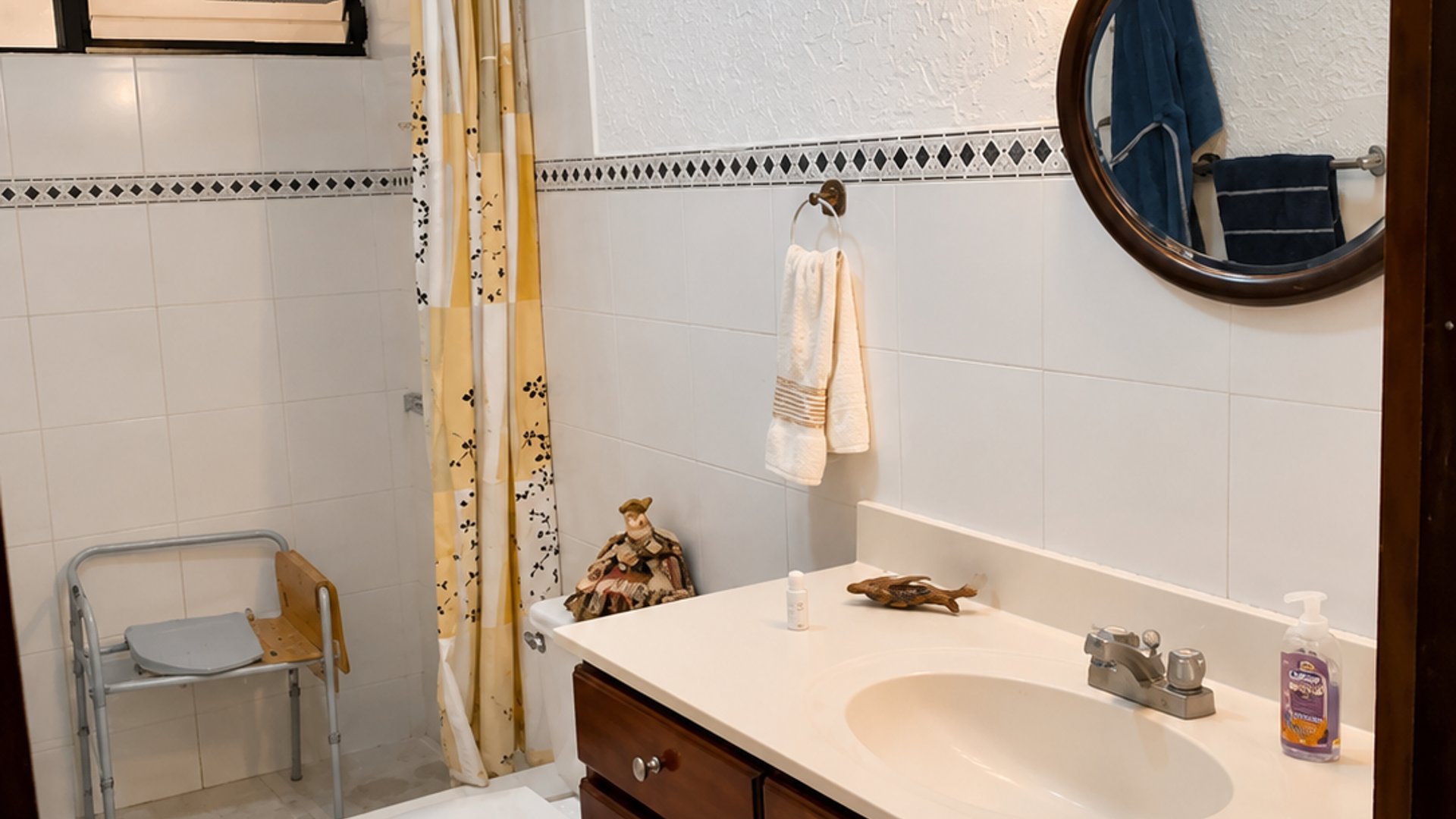 Exclusiva Casa En Venta | San Jorge Muxbal, Calle Liquidambar - Miniatura 8