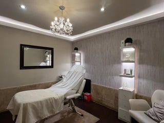 VENTA DE PROPIEDAD COMERCIAL – ZONA 14 - 4