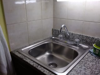 Alquiler de Clínica tabicada en Edificio Multimédica Zona 15 (B) - 4