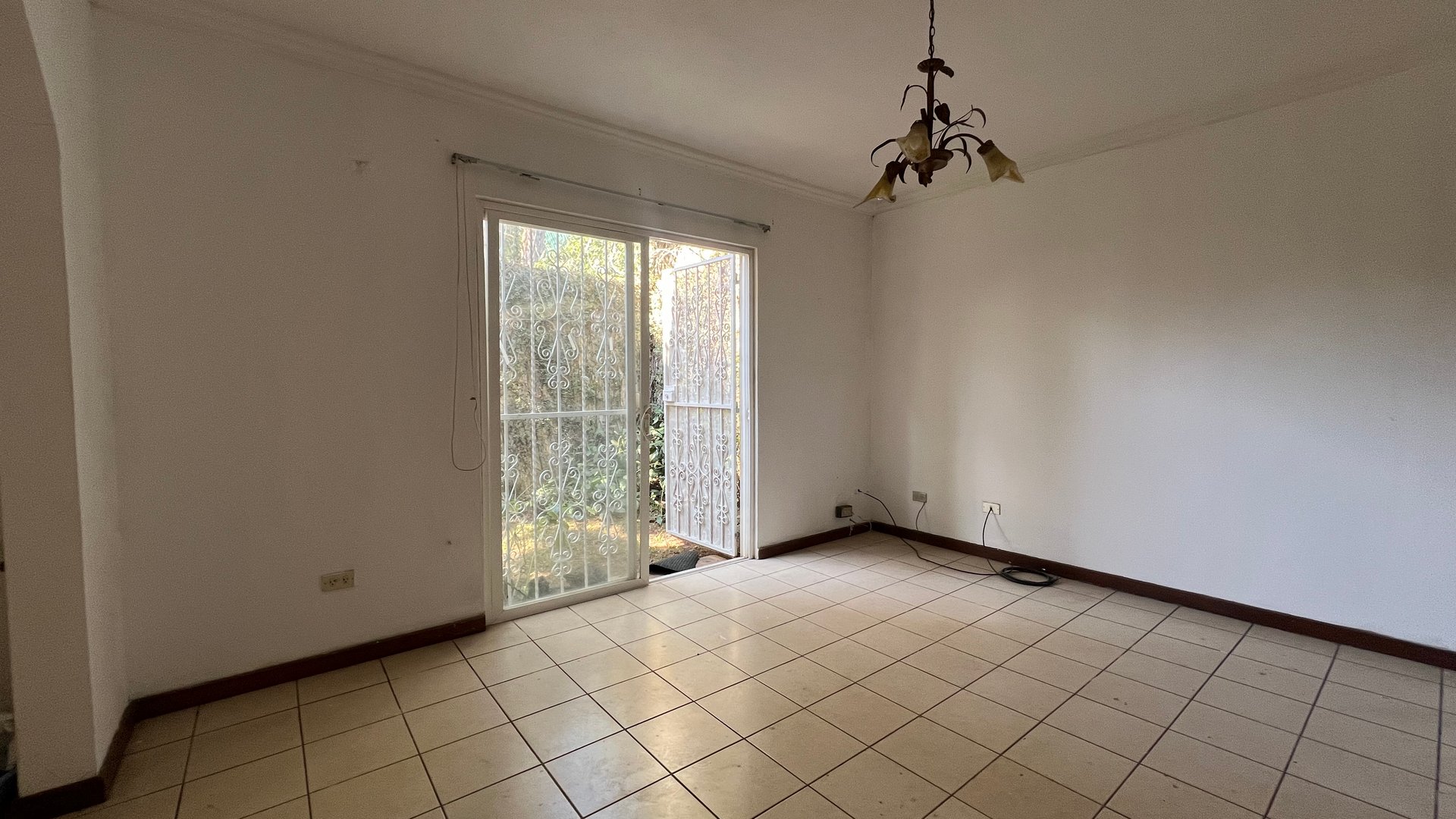 Casa en Venta, Zona 16 (V9931) - Miniatura 4