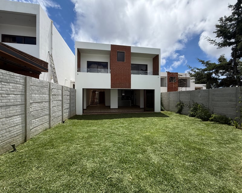 Casa en Venta | Acabados más Premium | Terreno más grande | Villas Alcalá, Km. 17.5 Carretera a El Salvador
