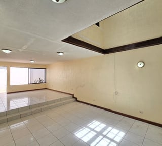 Casa en Venta Lomas de San Jacinto Zona 10 de Mixco
