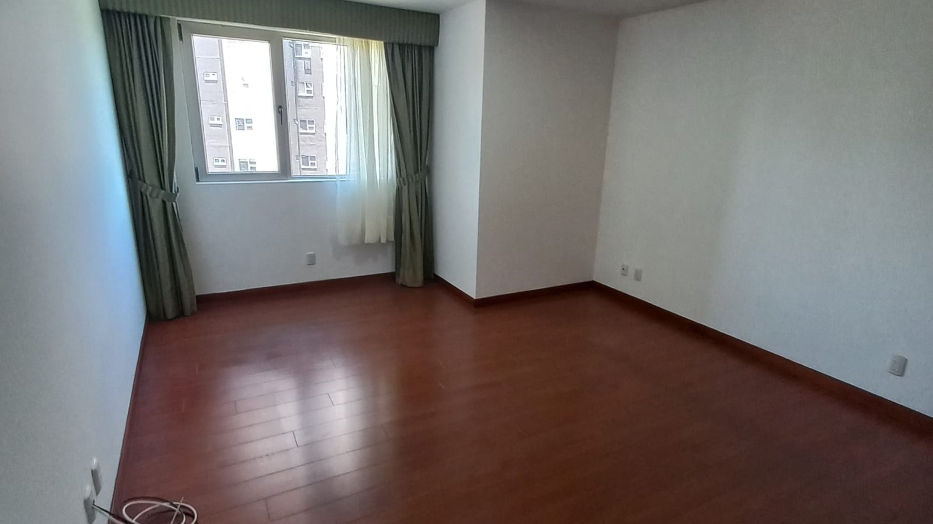Apartamento en renta en Edificio Boticcelli, zona 15 Ref-6060 - Miniatura 10