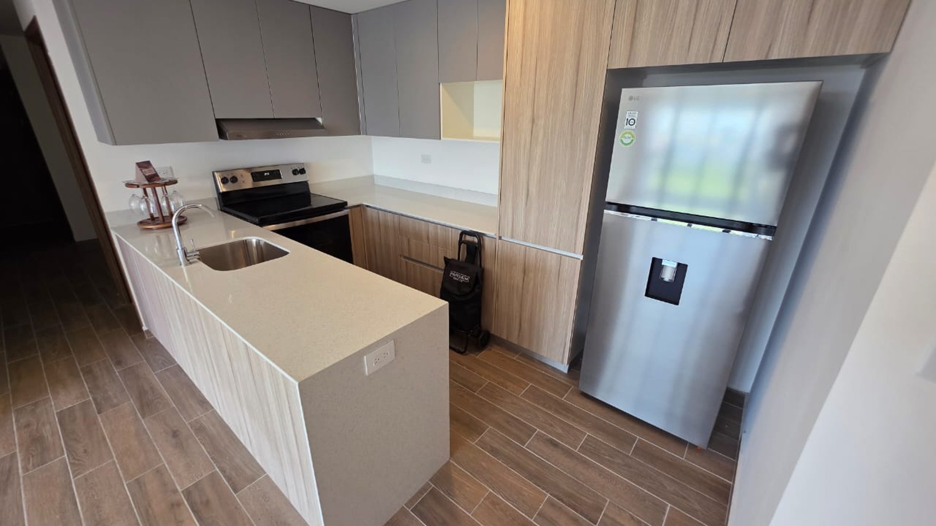 Apartamento petfriendly en renta de 3 habitaciones en Z14 Ref-5217