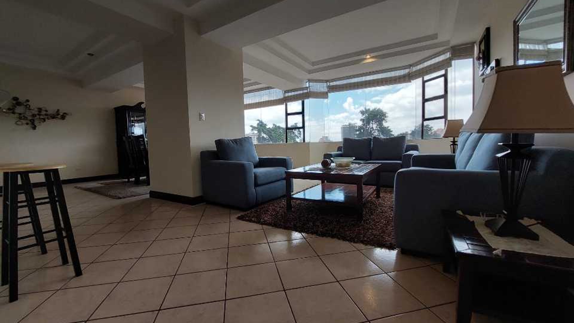 VENDO/ALQUILO APARTAMENTO EN MILENIA ZONA 10 DE 3 DORMITORIOS