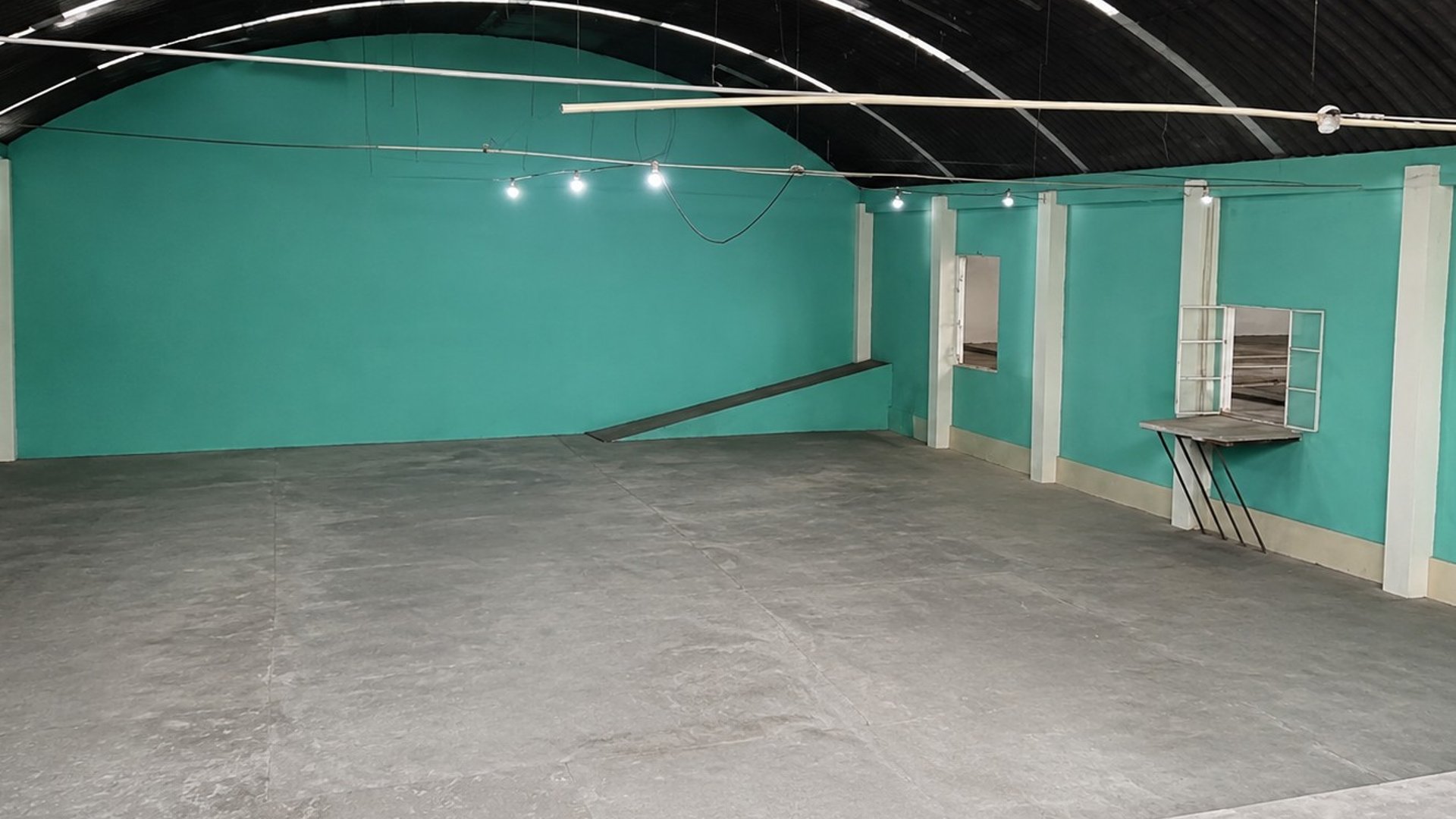 Bodega en renta en zona 2 de mixco - 1600mt2 - ref-6100
