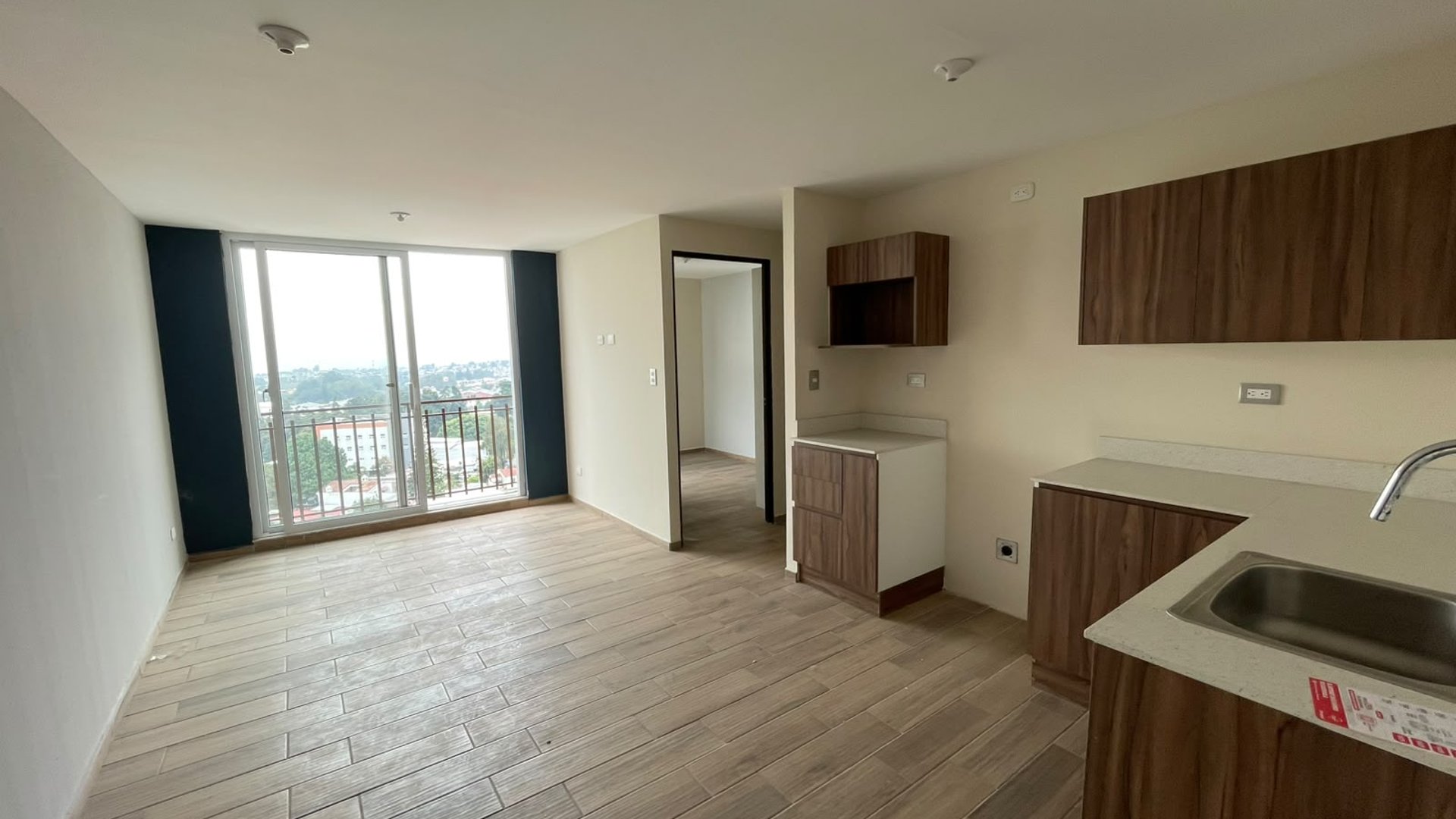 APARTAMENTO EN EDIFICIO TORRE ZENTIA ZONA 2 DE MIXCO