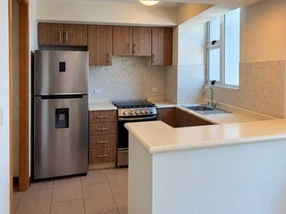 APARTAMENTO EN ALQUILER 📍 Edificio Condado La Villa, Zona 14 - 2