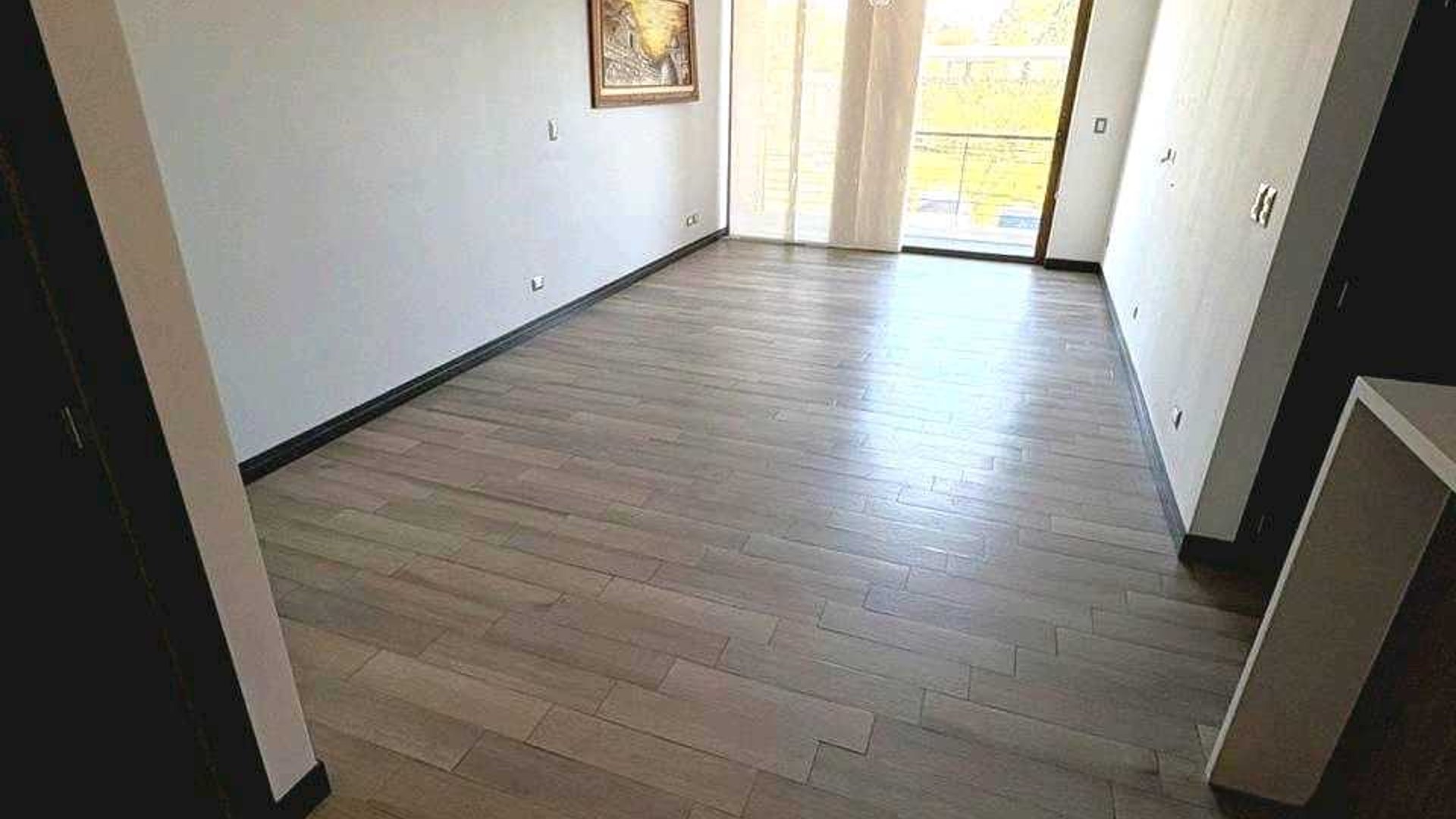 APARTAMENTO EN ALQUILER????Edificio San Isidro 20/21, Zona 16

100 Mts² - Miniatura 4