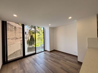 Apartamento en renta en zona 15 Vista Hermosa 1 - 3