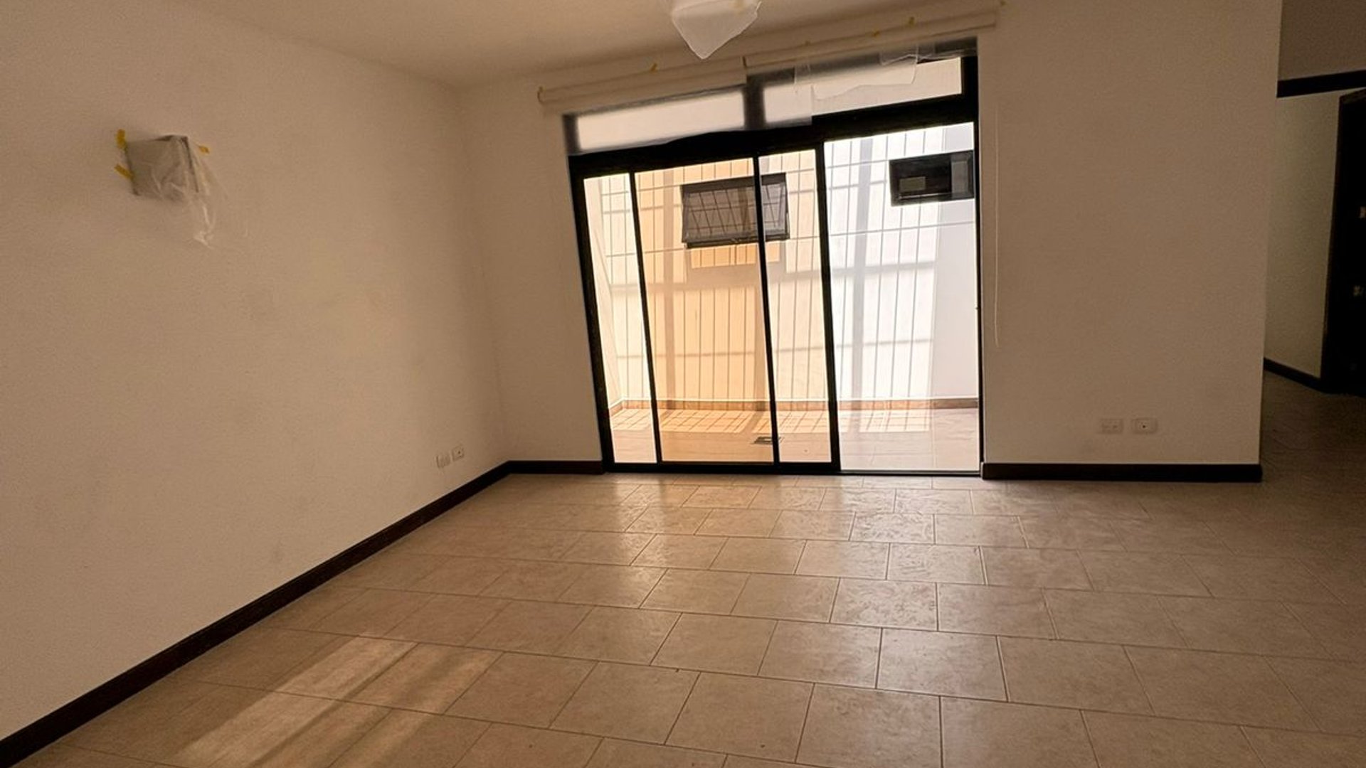 Alquiler de casa de 1 nivel en zona 15 Vista Hermosa I