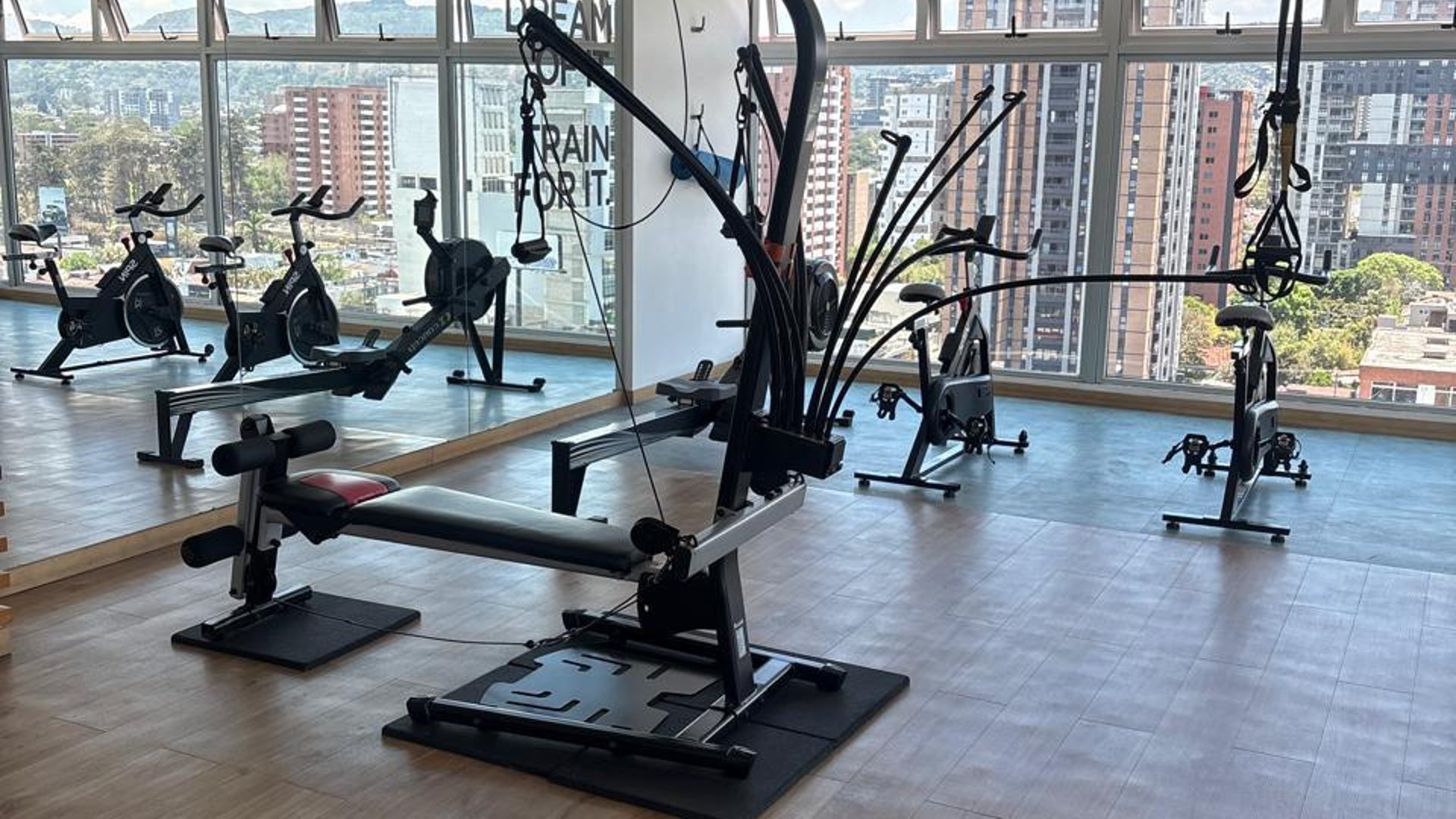 APARTAMENTO EN VENTA | EDIFICIO CITY HAUS | ZONA 10 - Miniatura 20
