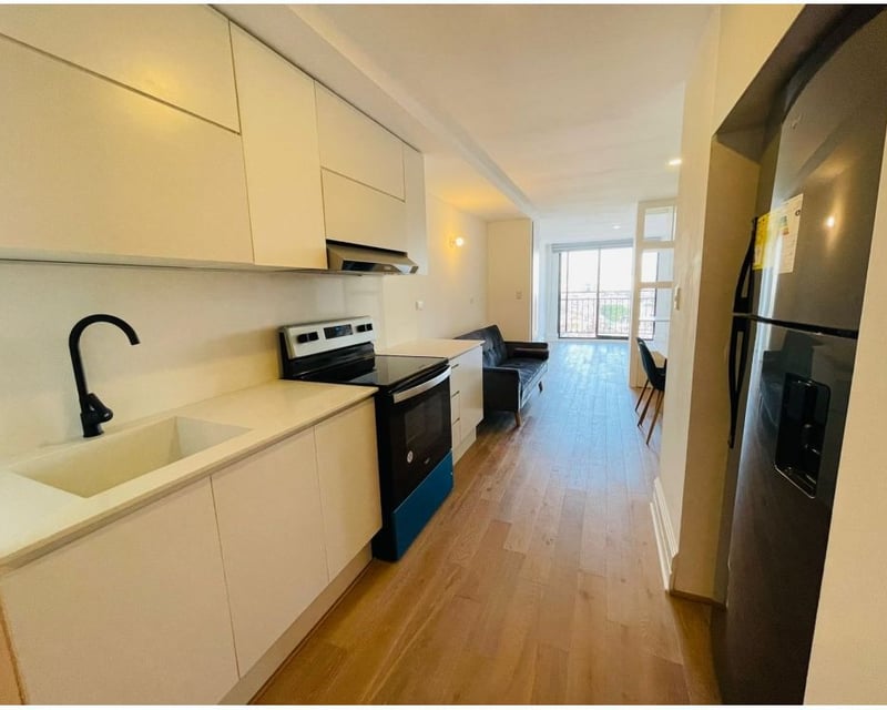 Alquiler de apartamento para estrenar semi-amueblado en zona 05