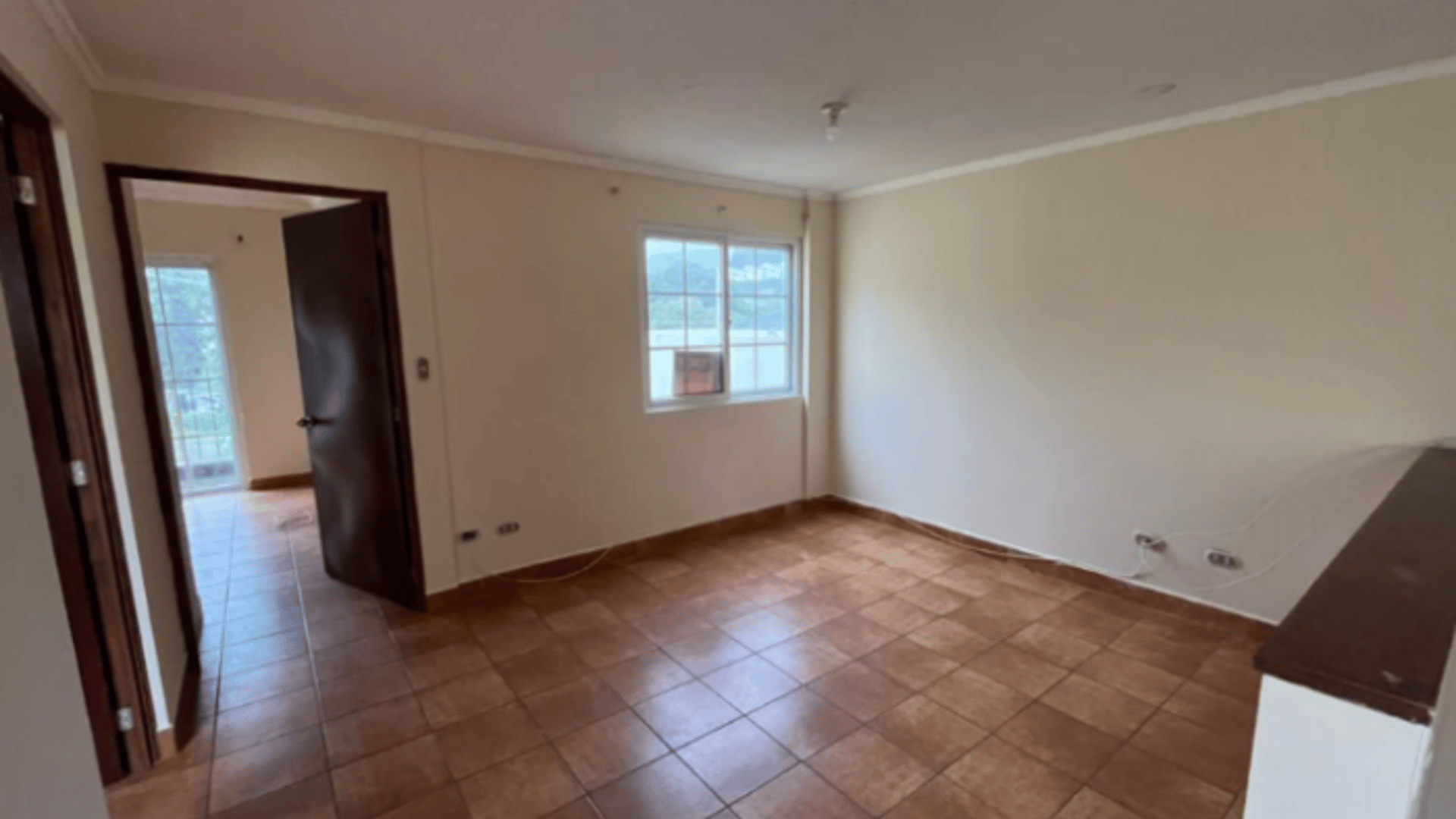 Casa en Venta en Carretera a El Salvador! - Miniatura 14