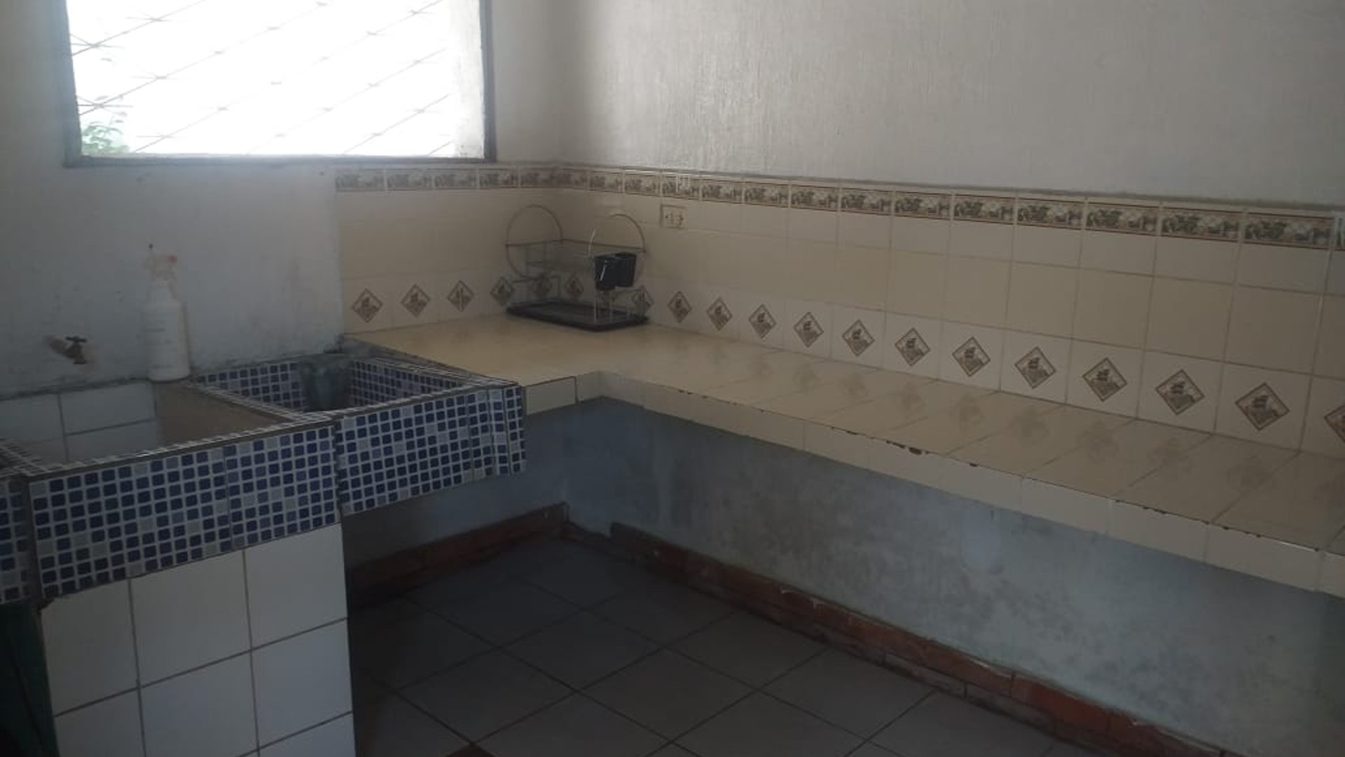 CASA EN RENTA PARA VACACIONAR EN ESCUINTLA - Miniatura 11