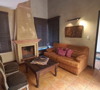 SUITE EN RENTA EN CONDOMINIO EN EL CASCO DE ANTIGUA GUATEMALA