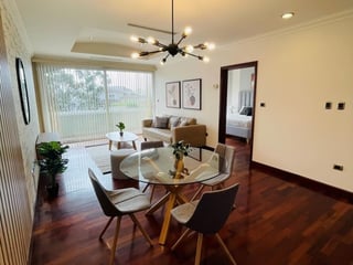 Apartamento amueblado de 2 habitaciones en alquiler Torre Real CES - Image 4