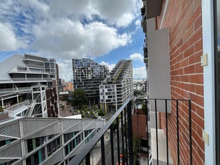 RENTA Apartamento Amueblado Zona 4 Edificio Modra - 3