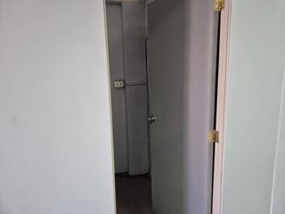 OFICINA EN RENTA  – EDIFICIO BURÓ | ZONA 10 - 2