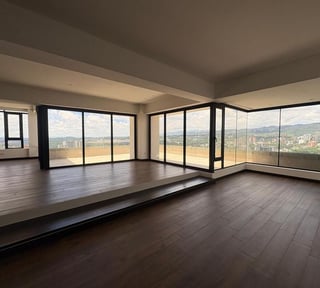 Penthouse en Venta – Edificio Milenia, Zona 10
