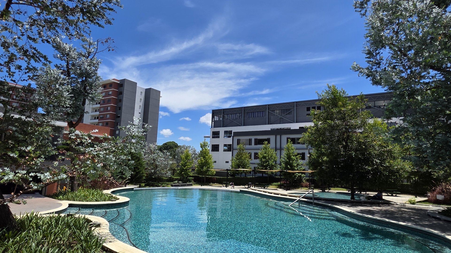 Apartamento con jardin en Venta Zona 14 La Villa