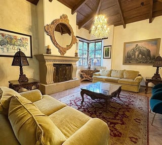 PRECIOSA CASA EN VENTA EN ANTIGUA GUATEMALA