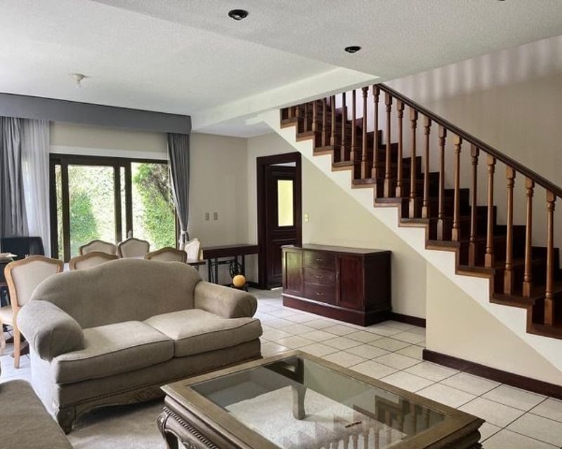 CASA EN VENTA – CONDOMINIO KM 13.5 CES