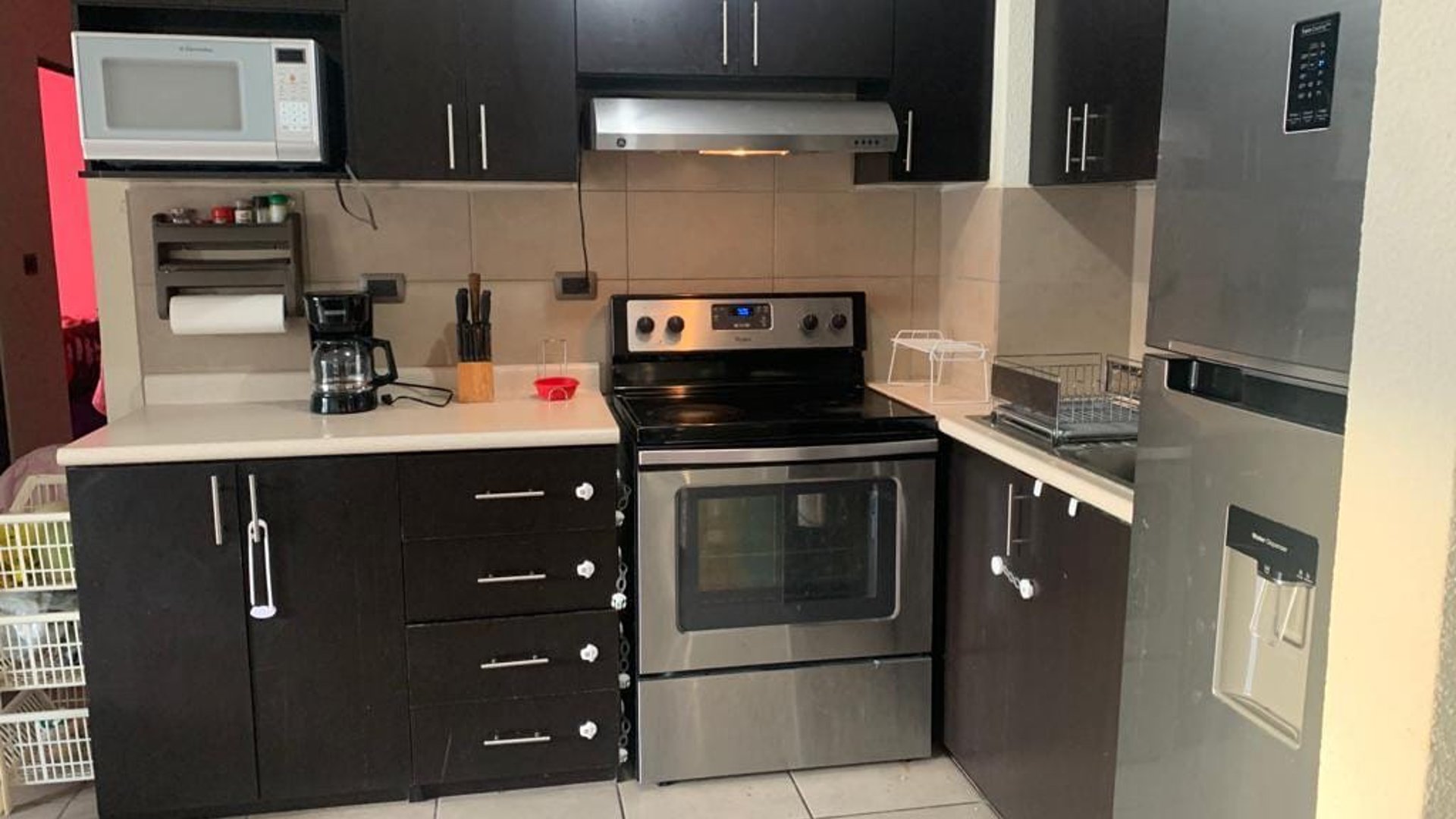 Apartamento en venta con balcon y 3 habitaciones en zona 11 Ref-5436