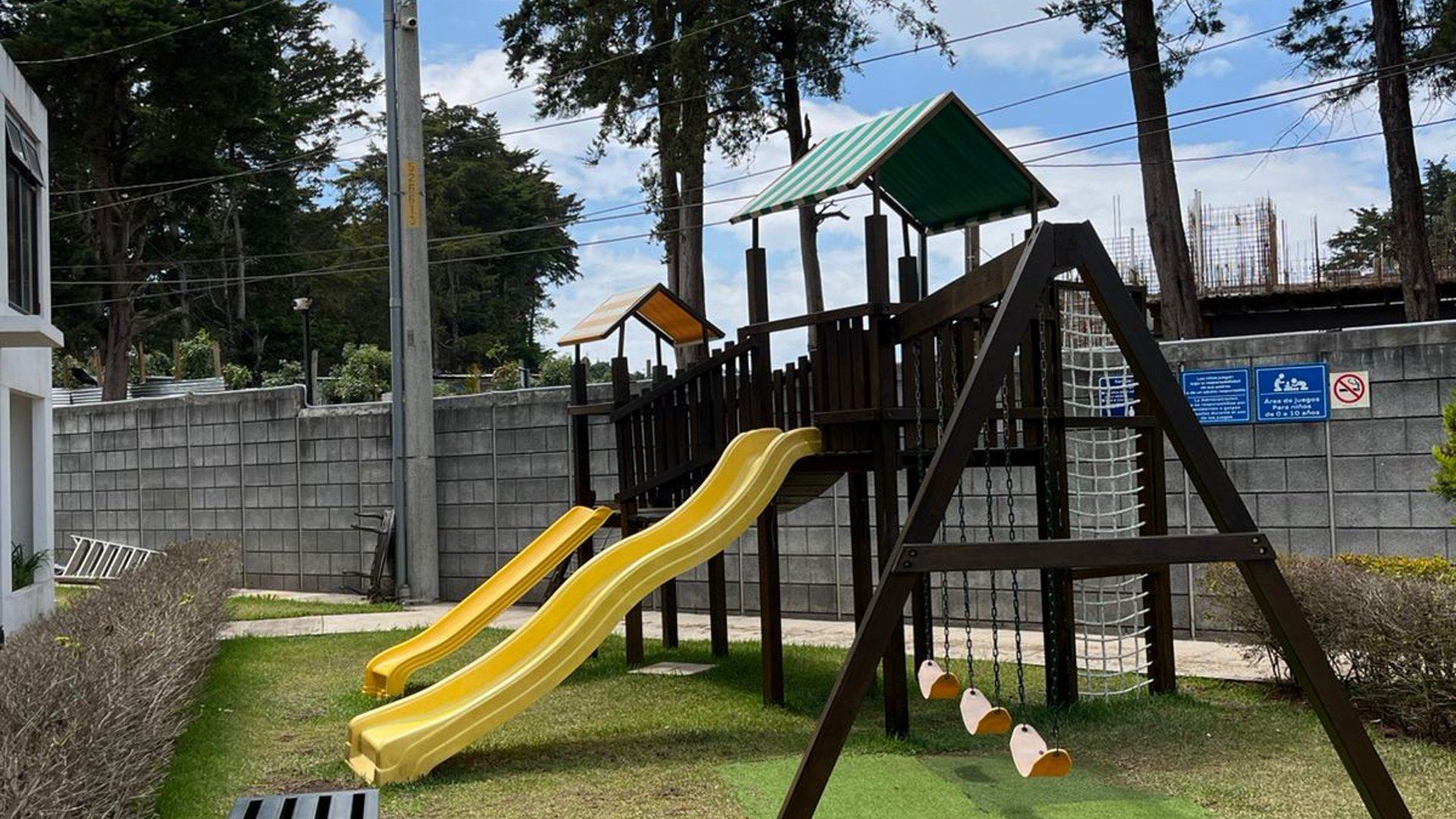 TOWN HOUSE EN RESIDENCIAL ALIKA CLUB KM. 20.5 CAES - Miniatura 11