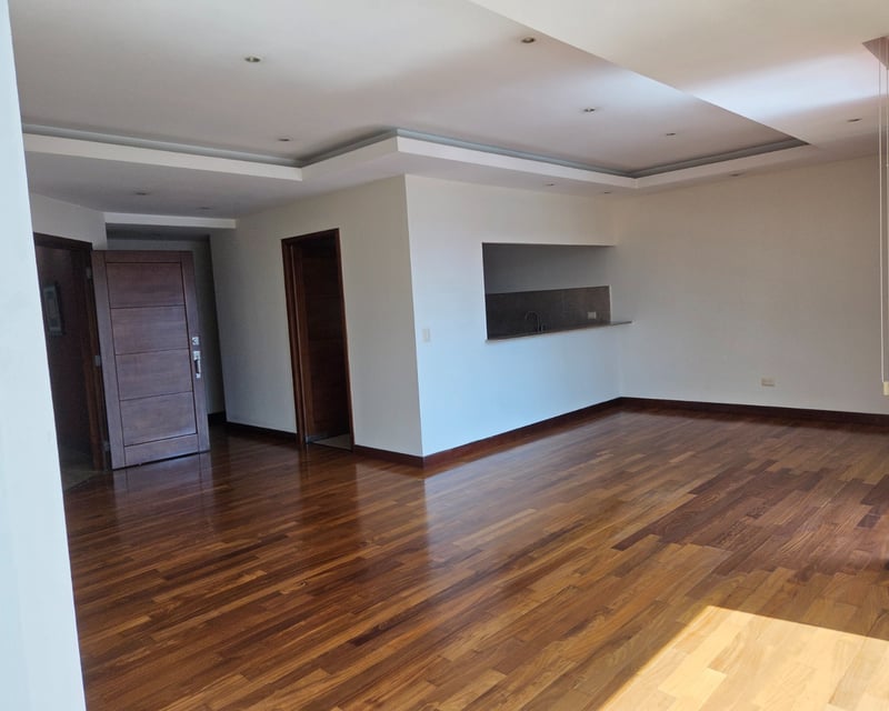 RENTO APTO Z.10 EDIF. MIRAFIORI, 6953  110M2, 2 HAB, 2 BAÑOS, 2 PARQ, $1200