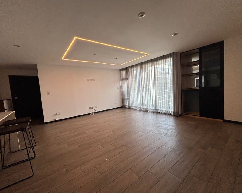 VENTA Ó ALQUILER DE MODERNO APARTAMENTO - IQ10, ZONA 10 