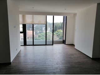 Lujo y Confort en Zona 15: Apartamento de 3 Hab. en Renta - 4