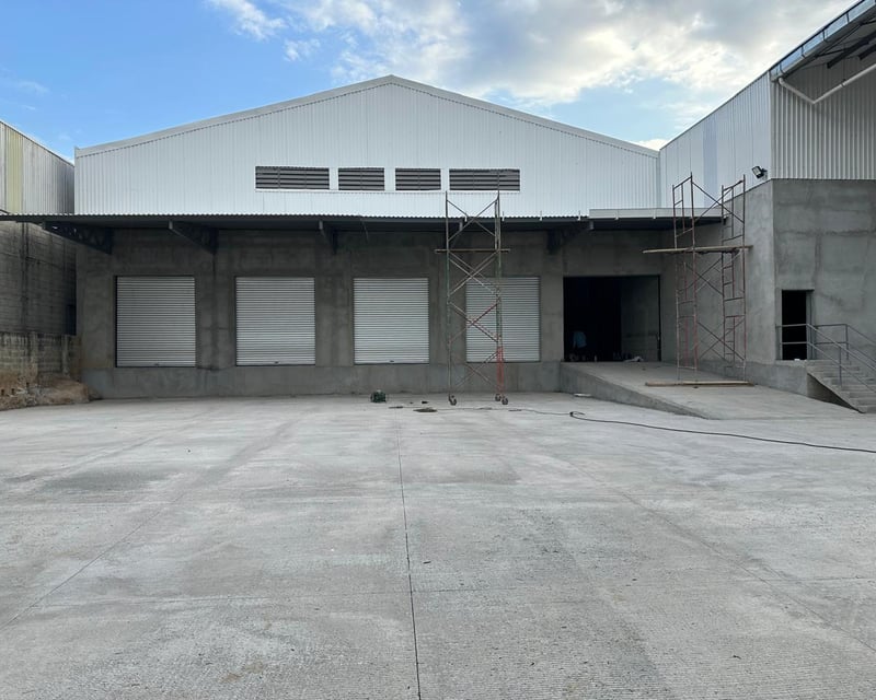 Bodega en alquiler en Complejo Industrial km 62, sobre Autopista Palín Escuintla.