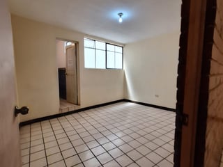 En Renta Local edificio comercial Quetzaltenango Zona 1 - 3