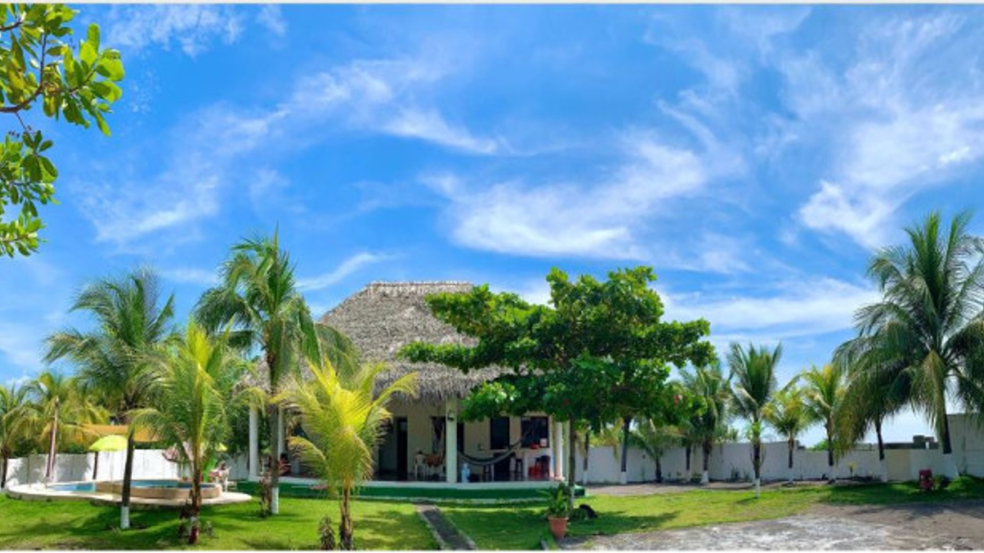 Casa en venta en Monterrico Santa Rosa Guatemala - Miniatura 2