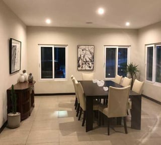 Casa en venta, dentro de Condominio Las Luces 