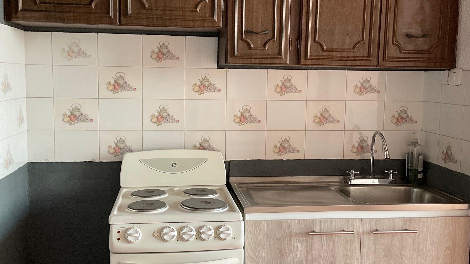 Apartamento de 1 Habitación en Centro Histórico, Guatemala - Miniatura 2