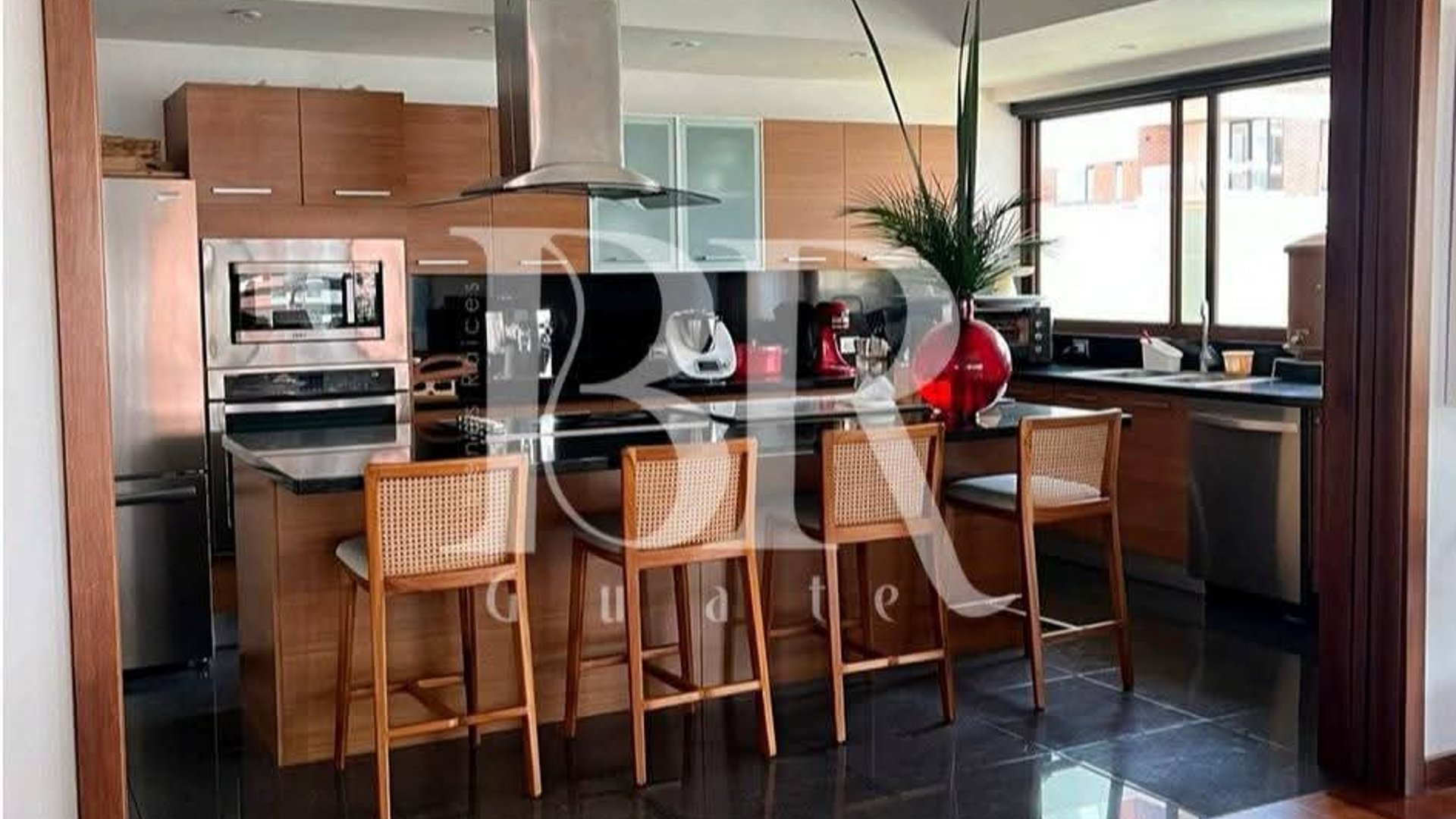 VENTA APARTAMENTO EN GAUDI ZONA 10 DE 4 HABITACIONES - Miniatura 5