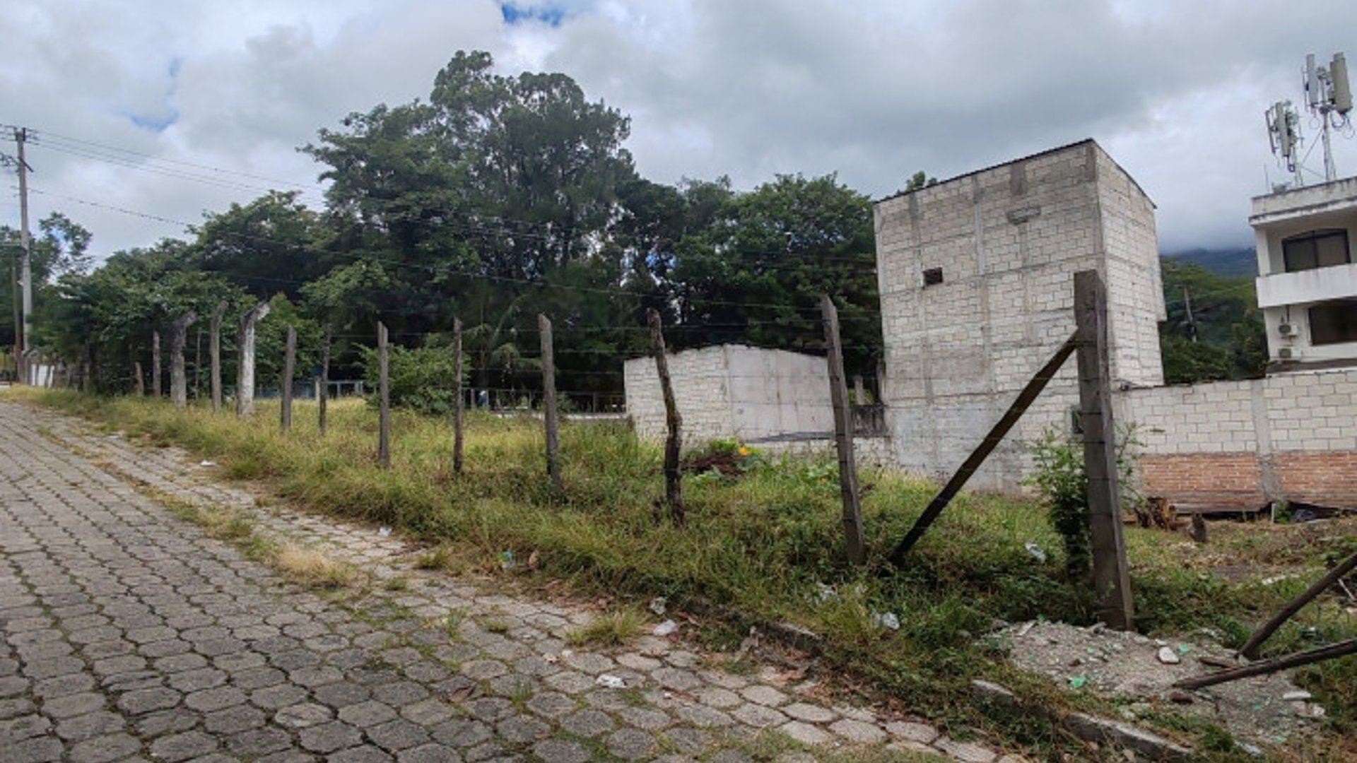Terreno en venta 18 x 34 en Esquipulas Chiquimula - Miniatura 2