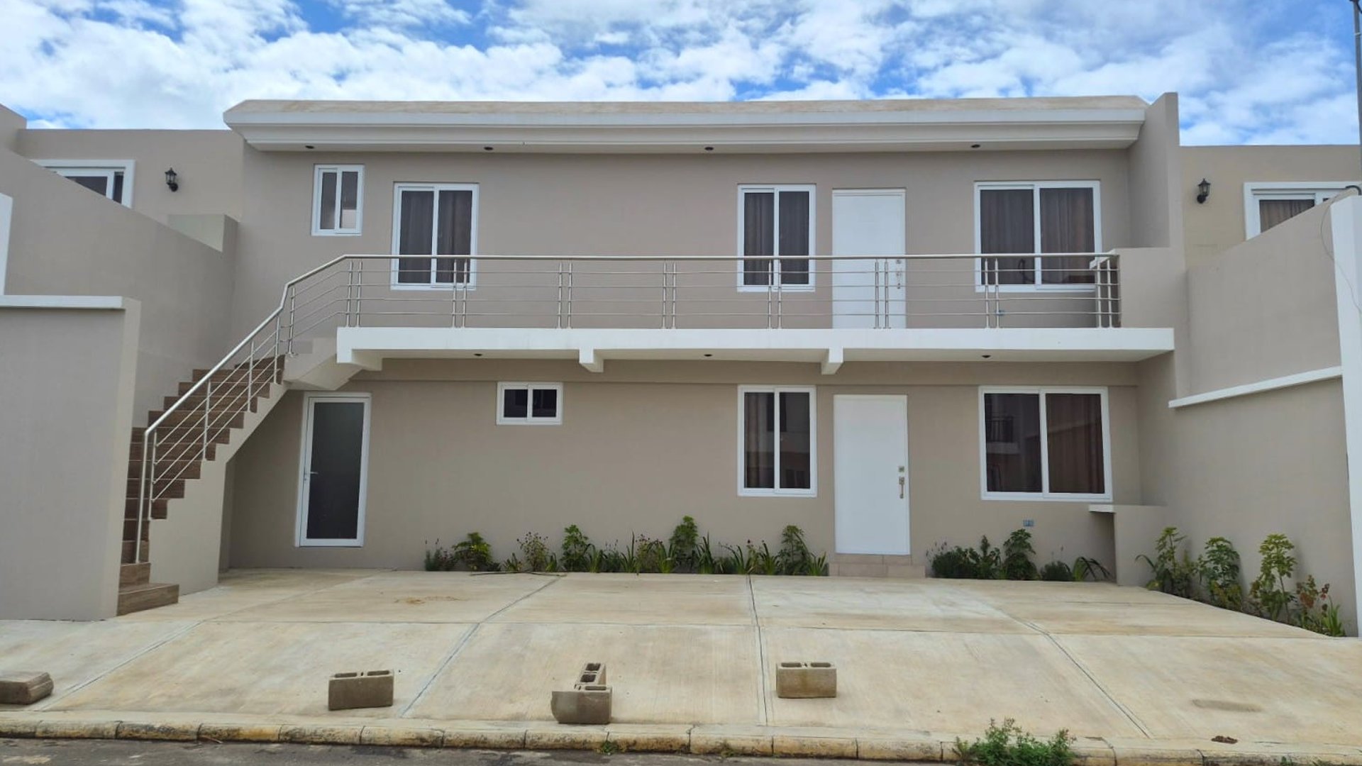 VENTA Casa CAES Residencial Lo de Valdez Km 20.5 San José Pínula