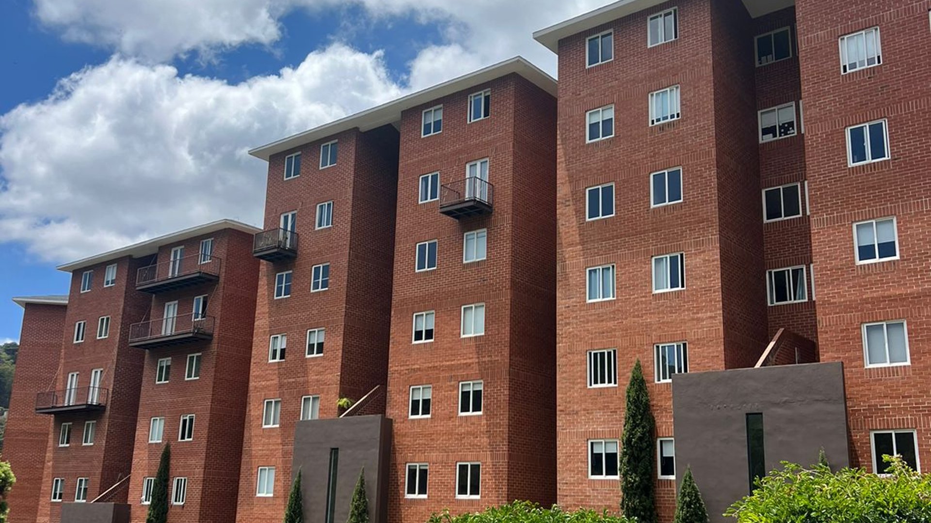 📍 APARTAMENTO EN VENTA – EDIFICIO HEXA CAÑADA 16 | ZONA 16