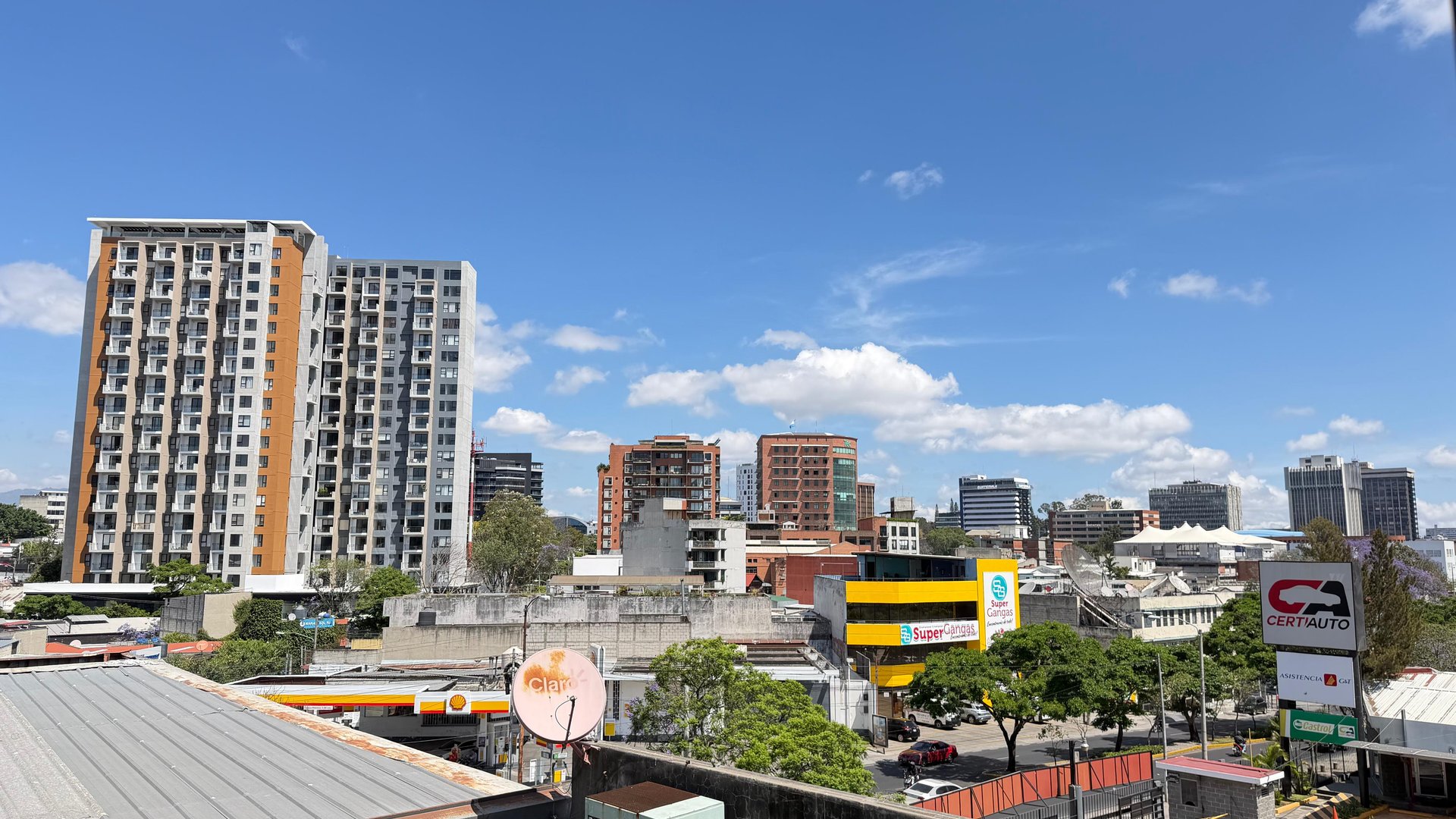 Edificio Exclusivo en Renta - Zona 5, Ciudad de Guatemala - Miniatura 13