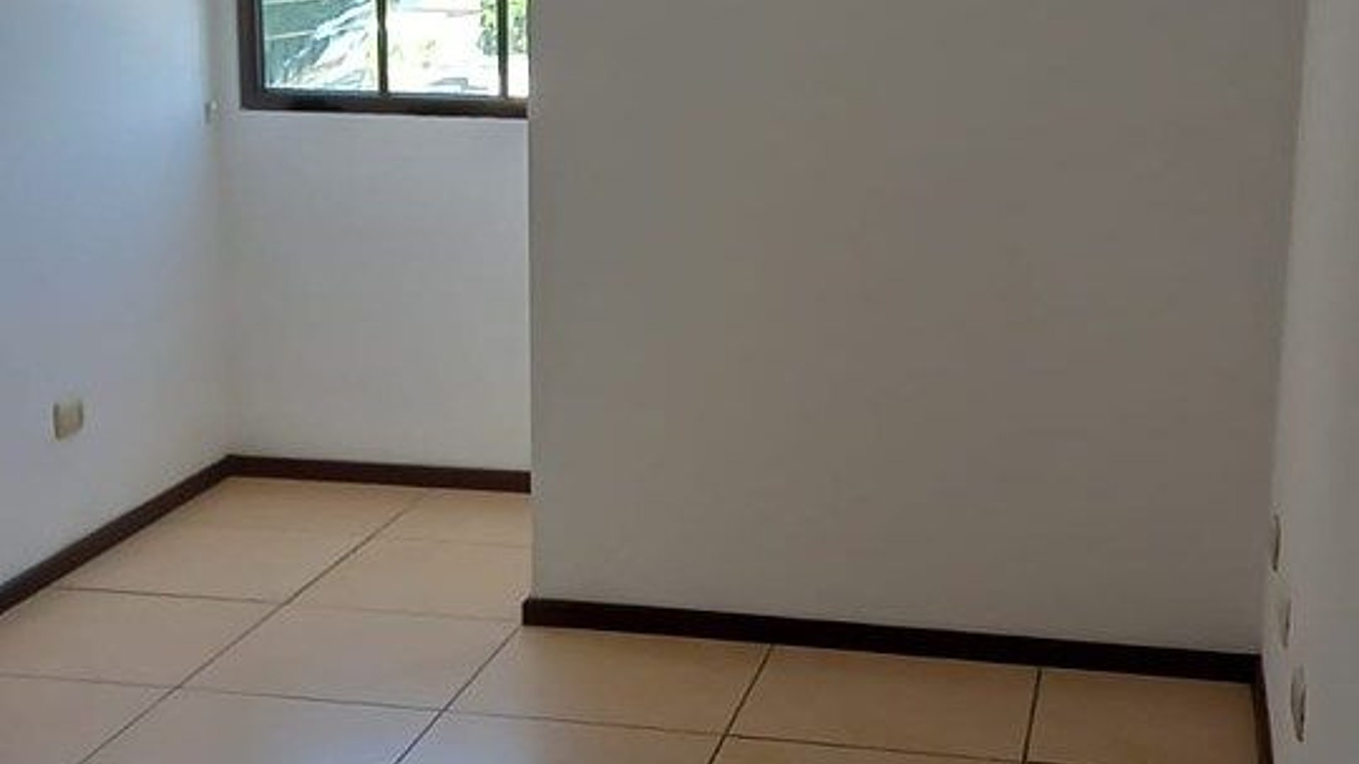 Apartamento en Renta - Edificio Madeleine Zona 10 - Miniatura 11