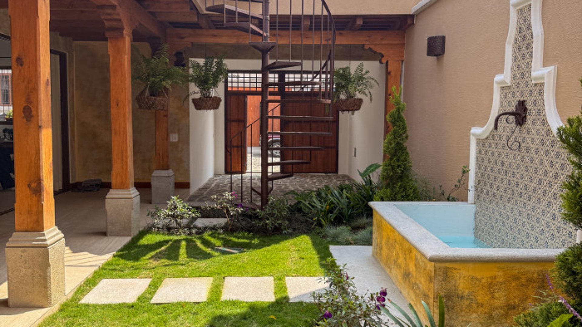 Se vende casa COLIBRI "A" en Club Los Franciscanos