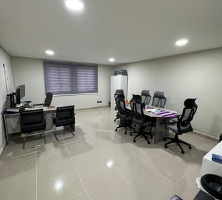 Bodega en venta con facil acceso en zona 5 de Mixco Ref-5531