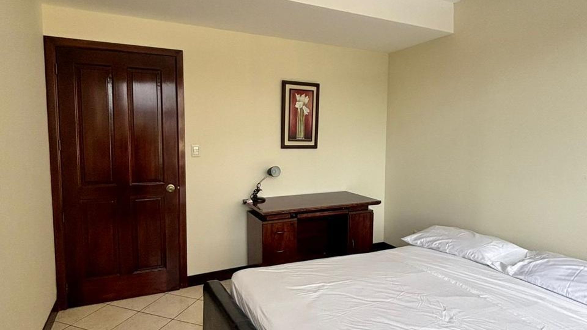 ???? APARTAMENTO AMUEBLADO EN RENTA – 3 HAB | EDIFICIO MILENIA | ZONA 10 - Miniatura 8