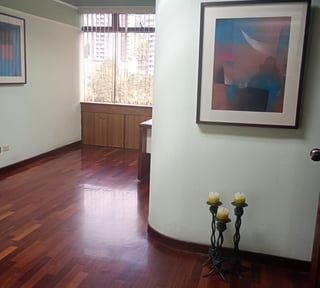 Oficina u clínica en Renta en Edificio Multimedica Zona 15 Guatemala